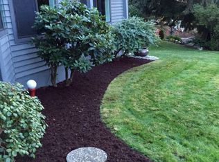 2250 Squak Mountain Loop SW, Issaquah, WA 98027