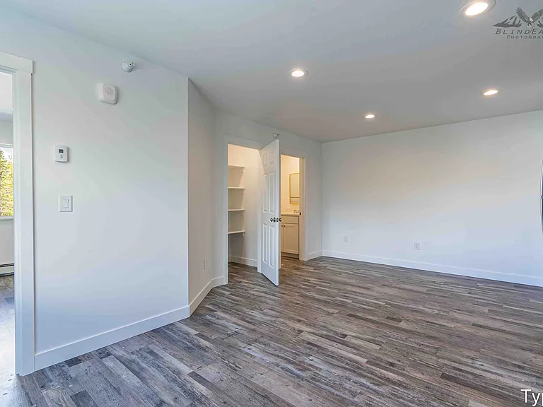 415 E Beaver Ave #21 — Photo 8