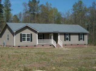 125 S Bluff Ln, Hopkins, SC 29061