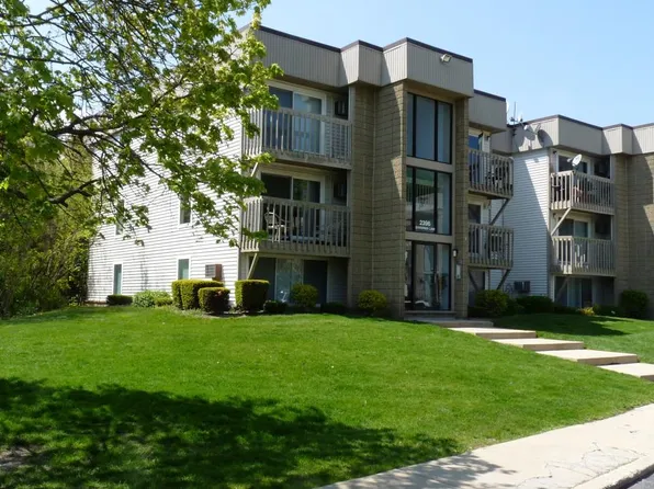 2396 Good Speed Ln APT A, Schaumburg, IL 60194