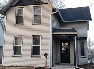 2224 W 1st St, Davenport, IA 52802