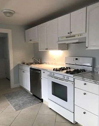 2nd image of 50 Pearl Ave #6