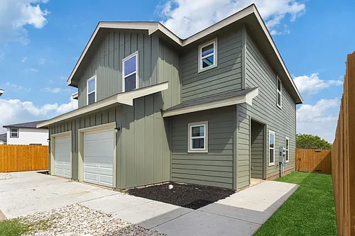 6734 Summer Fest Dr Photo 1
