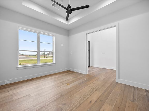 4th image of 133 Liv Meadow Way