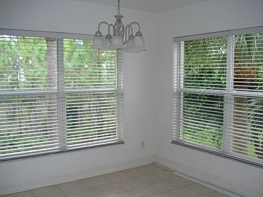 4th image of 817 Carrick Bend Cir #203