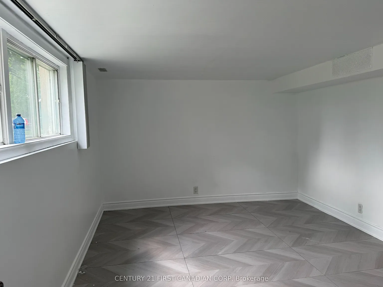 2 bed, $1,450 — Photo 4