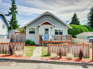 1454 8th St, Astoria, OR 97103