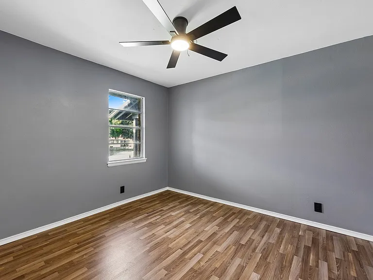 7940 Chaparral Dr — Photo 16