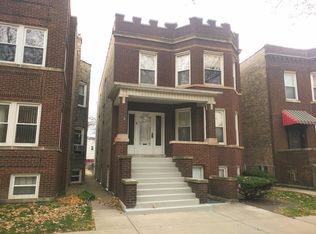 3131 N Springfield Ave #G, Chicago, IL 60618