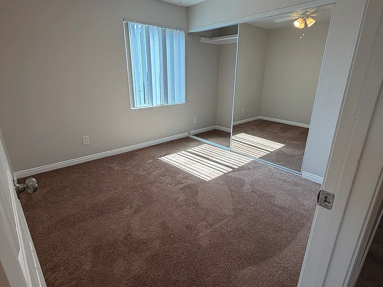 84 Kingswood Dr #5 — Photo 10