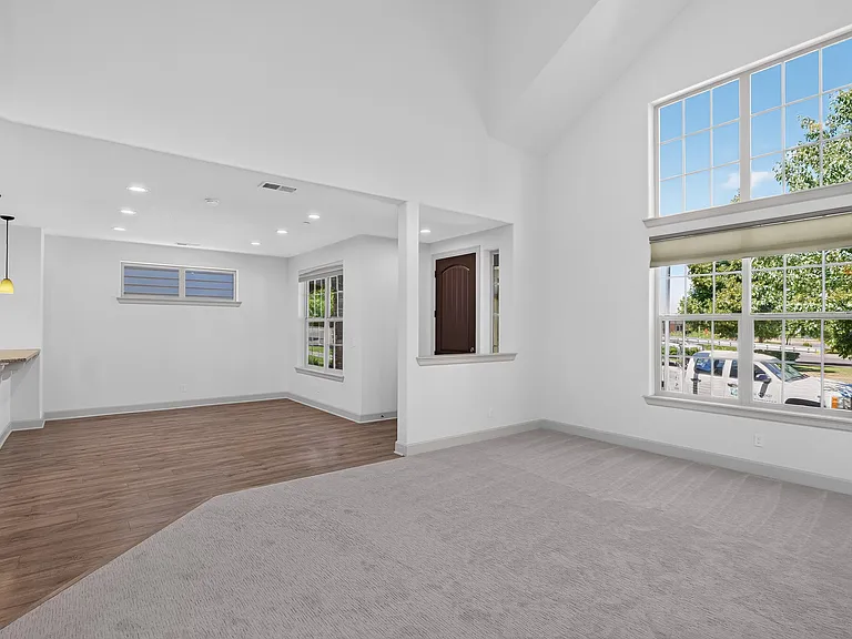 10616 SW Lisbon St — Photo 4