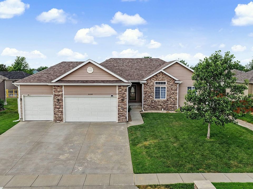1st image of 2122 Redhawk Ln