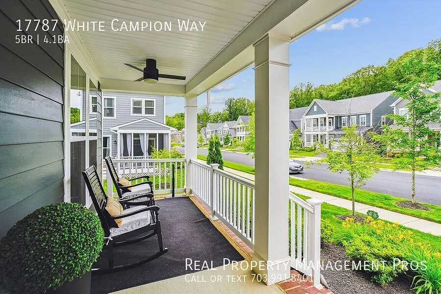 Custom Designer Smart Home in Potomac Shores! — Photo 2