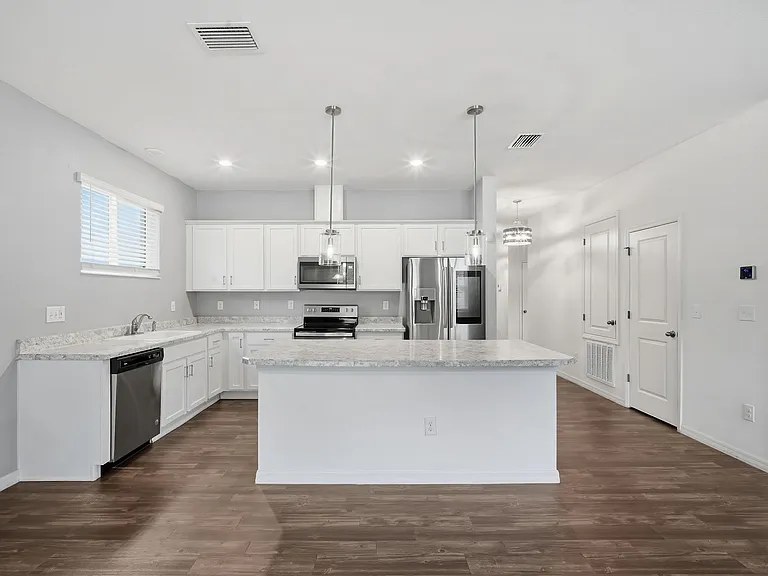9108 Freedom Hill Dr — Photo 12