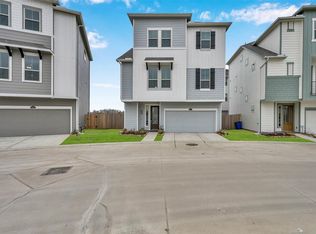 2007 Kirby Landing Dr, Houston, TX 77051