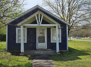 714 W Tahlequah St, Siloam Springs, AR 72761