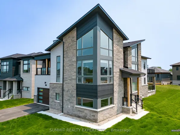 141 Springside Cres, The Blue Mountains, ON L9Y 5J6