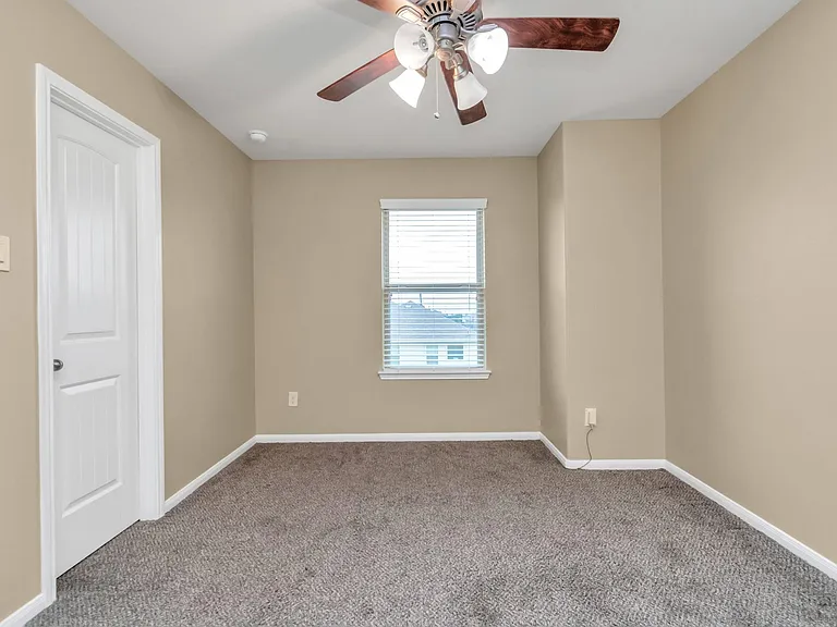 3734 E Briarlilly Park Cir — Photo 27