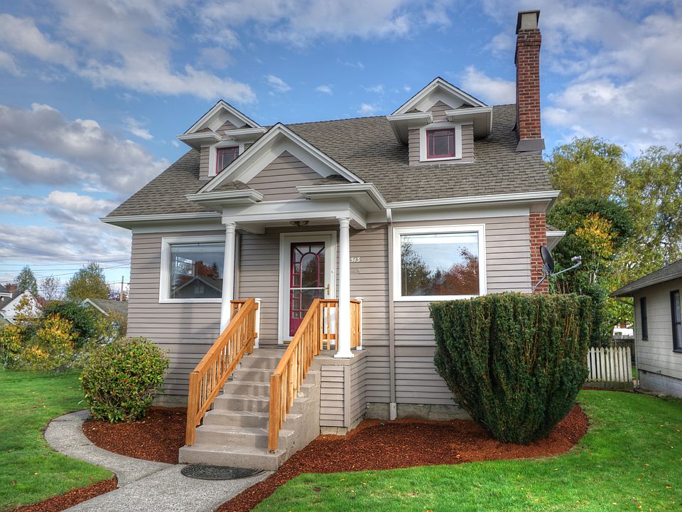 www.LamoureuxRealEstate.com
