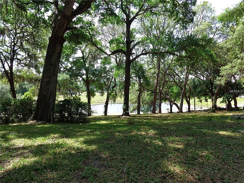 2nd image of Lake Florence Blvd