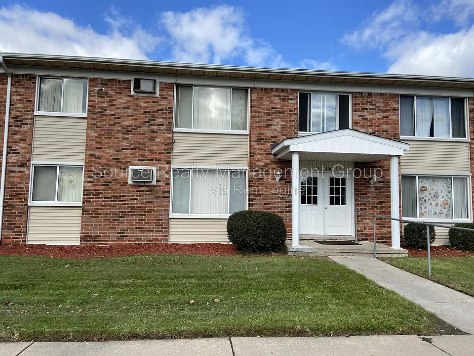 18646 Van Horn Rd #4