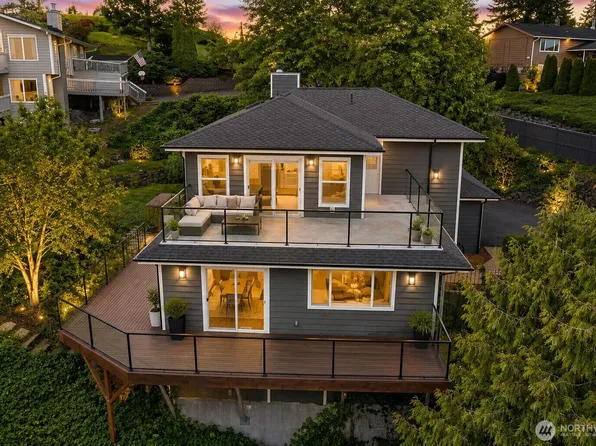 5175 NW El Camino Boulevard, Bremerton, WA 98312