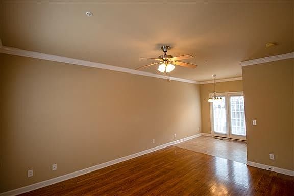 2nd image of 3014 New Port Valley Cir #L-2