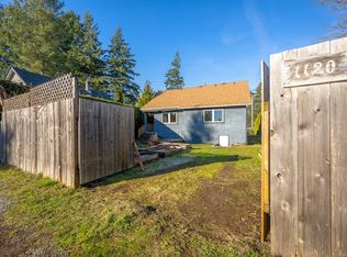 1120 5th St, Courtenay, BC V9N 1L6