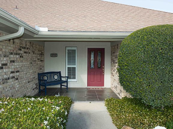 2nd image of 2029 Oakmeadow Ct