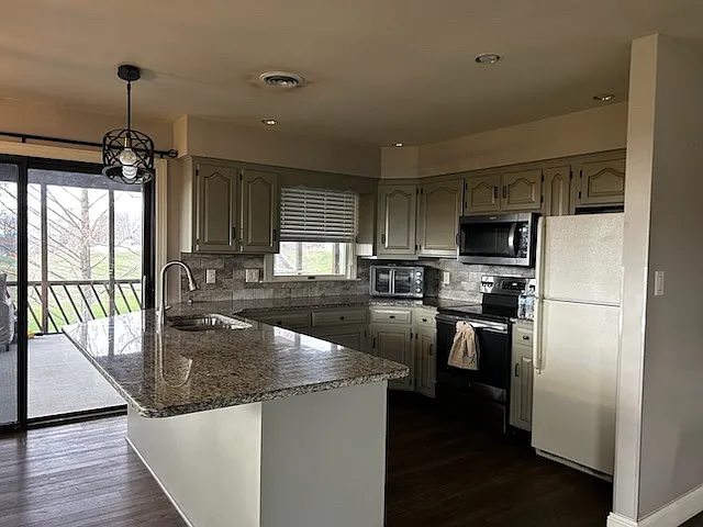 389 Mont Alto Rd — Photo 2