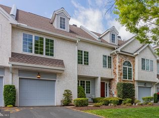 67 Buttonwood Dr, Exton, PA 19341