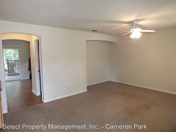 2nd image of 3253 La Canada Dr