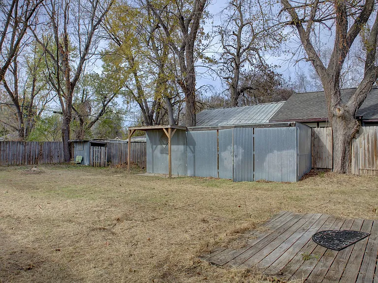 438 S 55th West Ave — Photo 24
