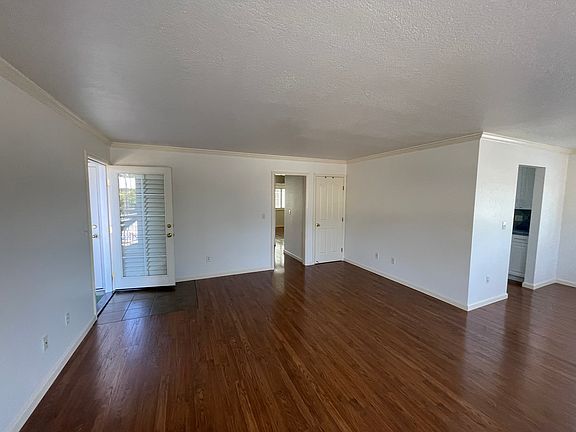 4th image of 108 Powell Ave APT D