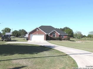 14690 Fm 1346, Saint Hedwig, TX 78152