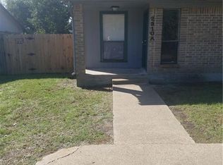 2310 Pecan Ridge Dr #B, Bryan, TX 77802