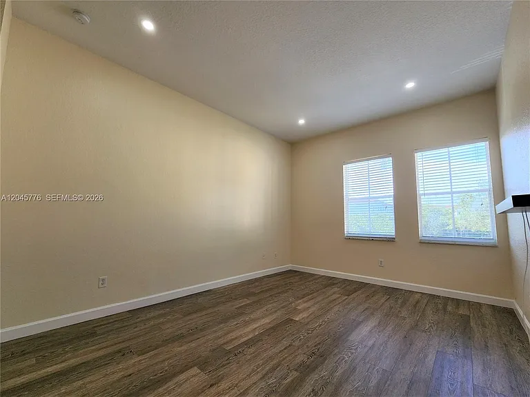 4405 SW 160th Ave #204 — Photo 18