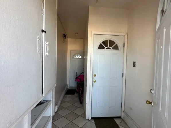 1014 Grand Avenue image 18 of 21