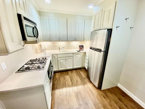 (undisclosed Address)