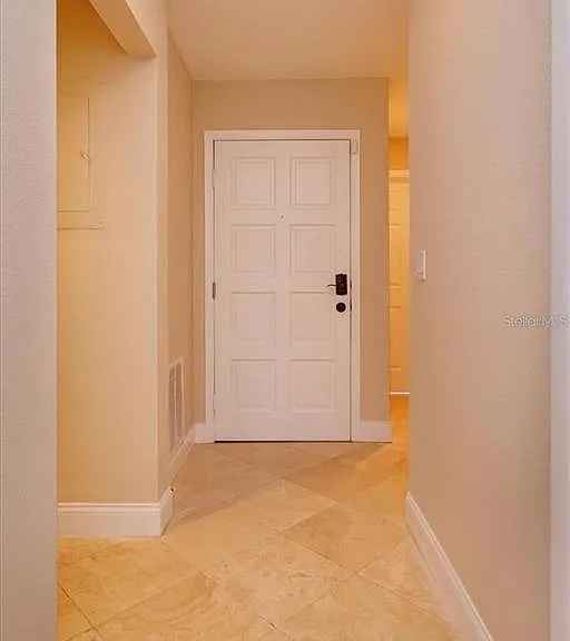 5303 Indian Creek Dr #D — Photo 2