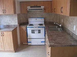 85 Baldwin St — Photo 3