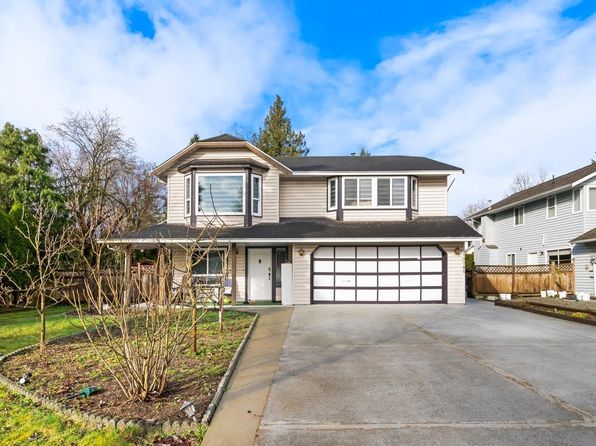 10785 155a St, Surrey, BC V3R 9X5
