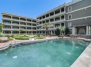 4640 W Beach Blvd APT B8, Gulfport, MS 39501