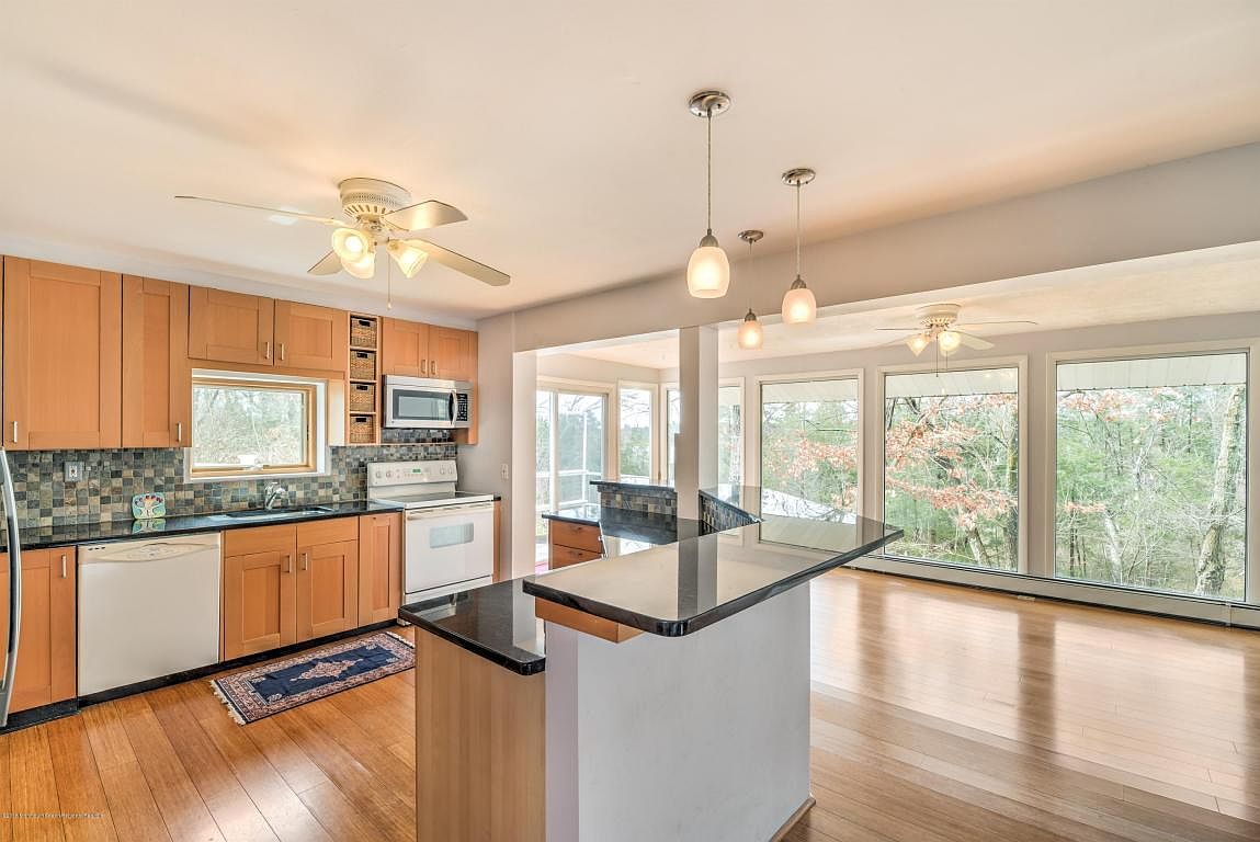 1681 Pond Rd, Brick, NJ 08724 Zillow