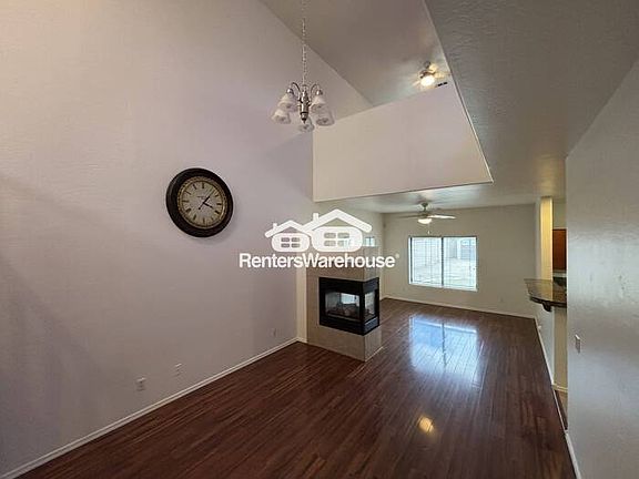 4th image of 2218 W Carolina Dr
