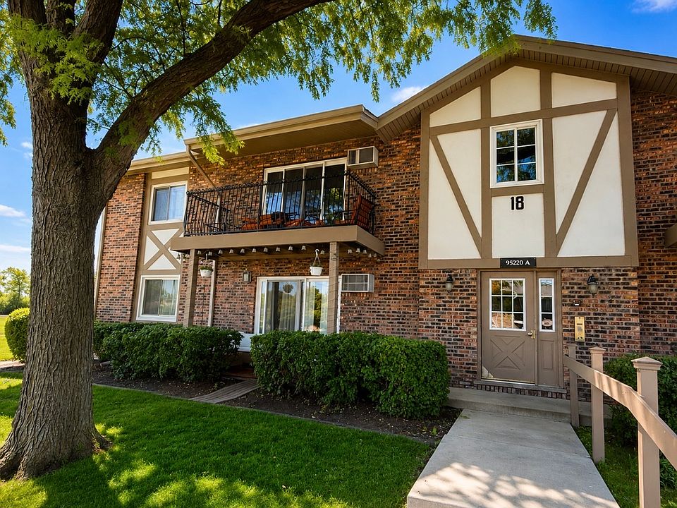 1st image of 9S220 S Frontage Rd APT 101