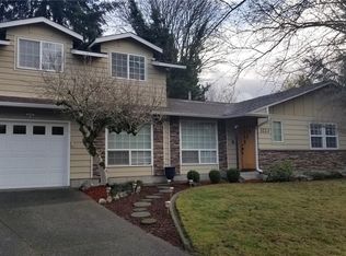 3223 S 142nd Pl, Seattle, WA 98168