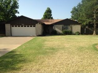 608 E Cleveland St, Mangum, OK 73554