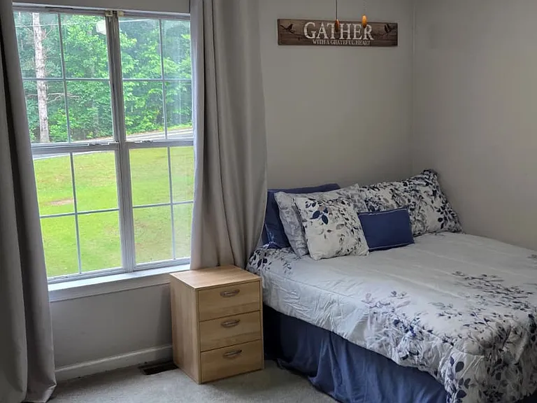 2005 Mount Vernon Rd #- ROOM FOR RENT — Photo 5