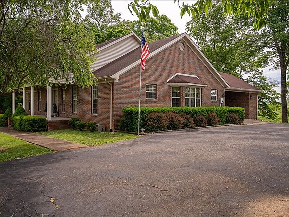 5th image of 256 Ramah Rd